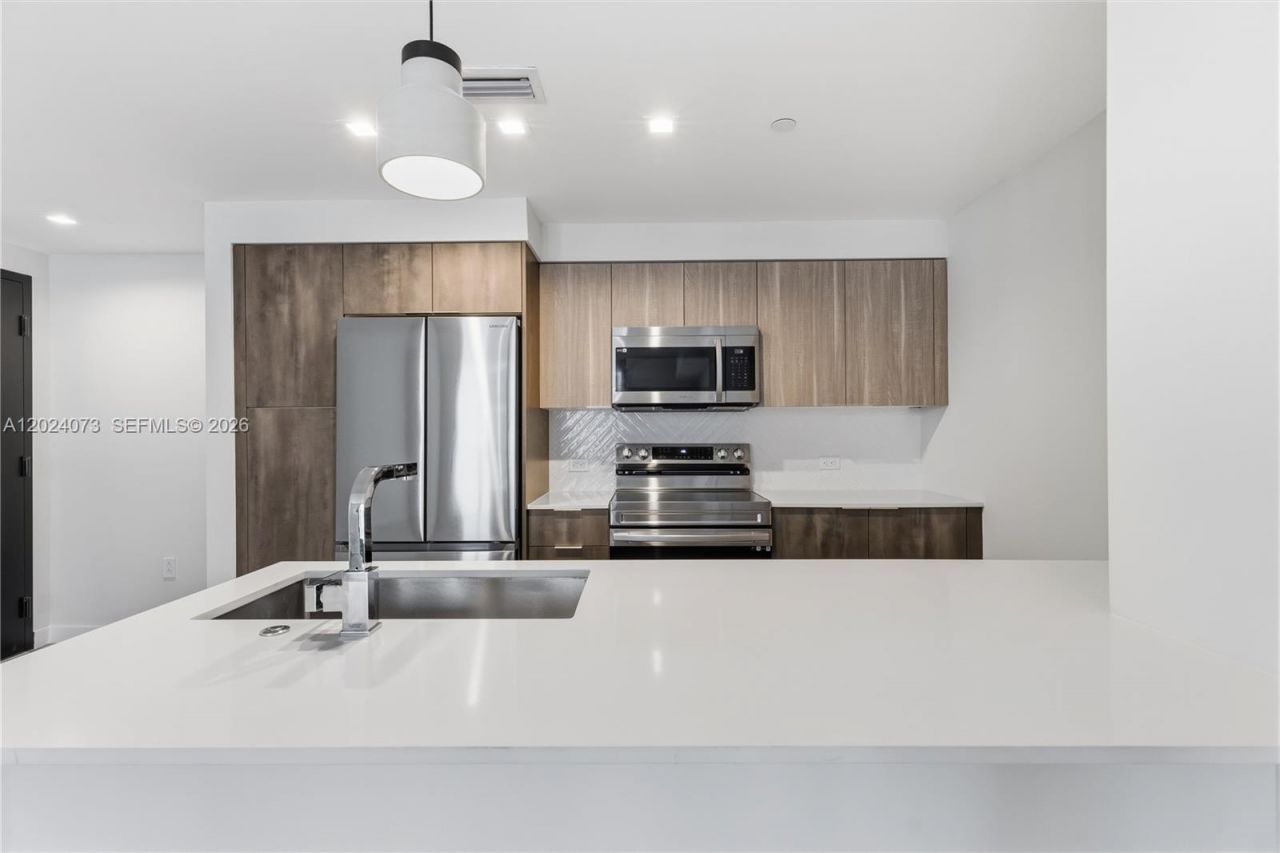 697 N Miami Ave, Unit 1810, Miami, FL 33136 Photo