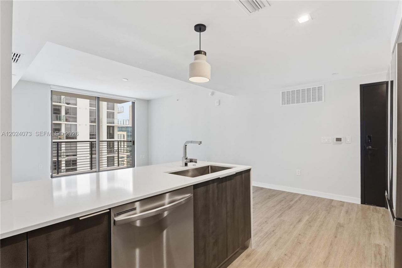 697 N Miami Ave, Unit 1810, Miami, FL 33136 Photo