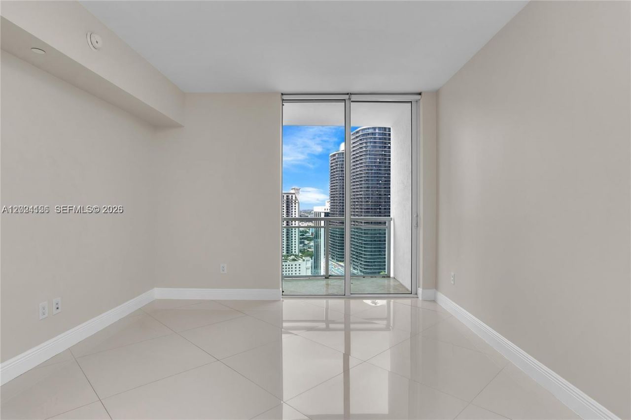 951 Brickell Ave , Unit 3107, Miami, FL 33131 Photo