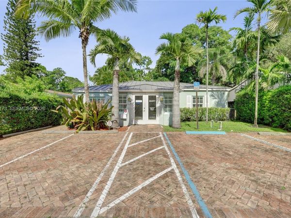 423 SE 19th St , Fort Lauderdale, FL 33316