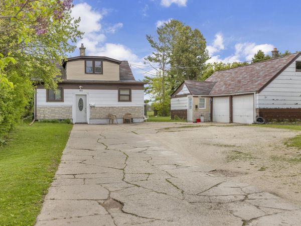 1813 Washington Ave, Unit 1817, Sheboygan, WI 53081