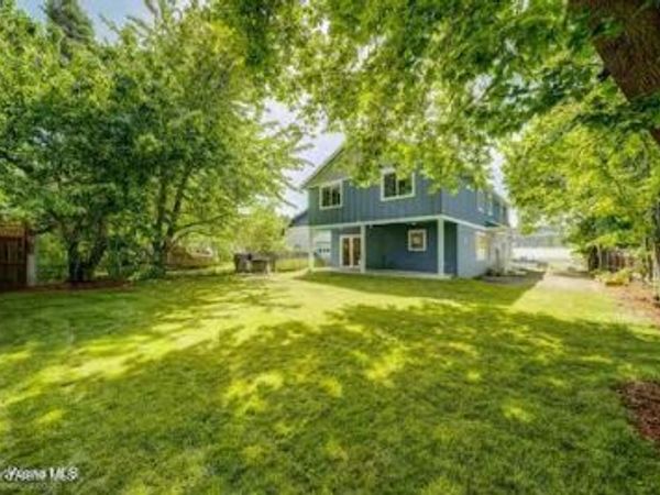 1012 N D ST , Coeur d'Alene, ID 83814