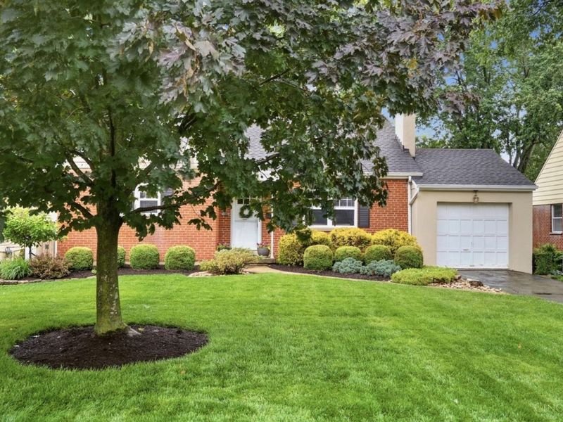 1415 Burney Lane, Cincinnati, OH 45230 Photo 2