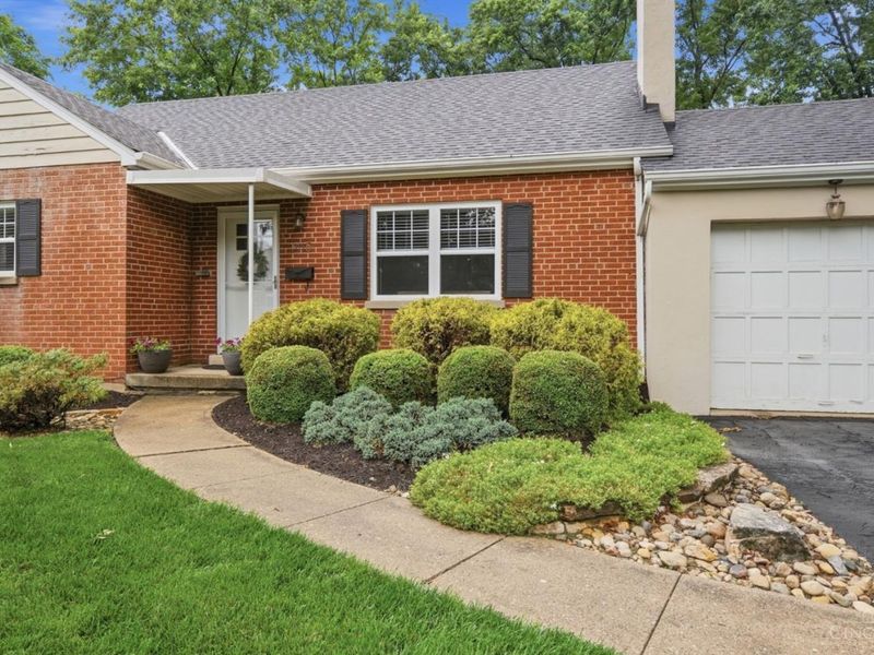 1415 Burney Lane, Cincinnati, OH 45230 Photo 5