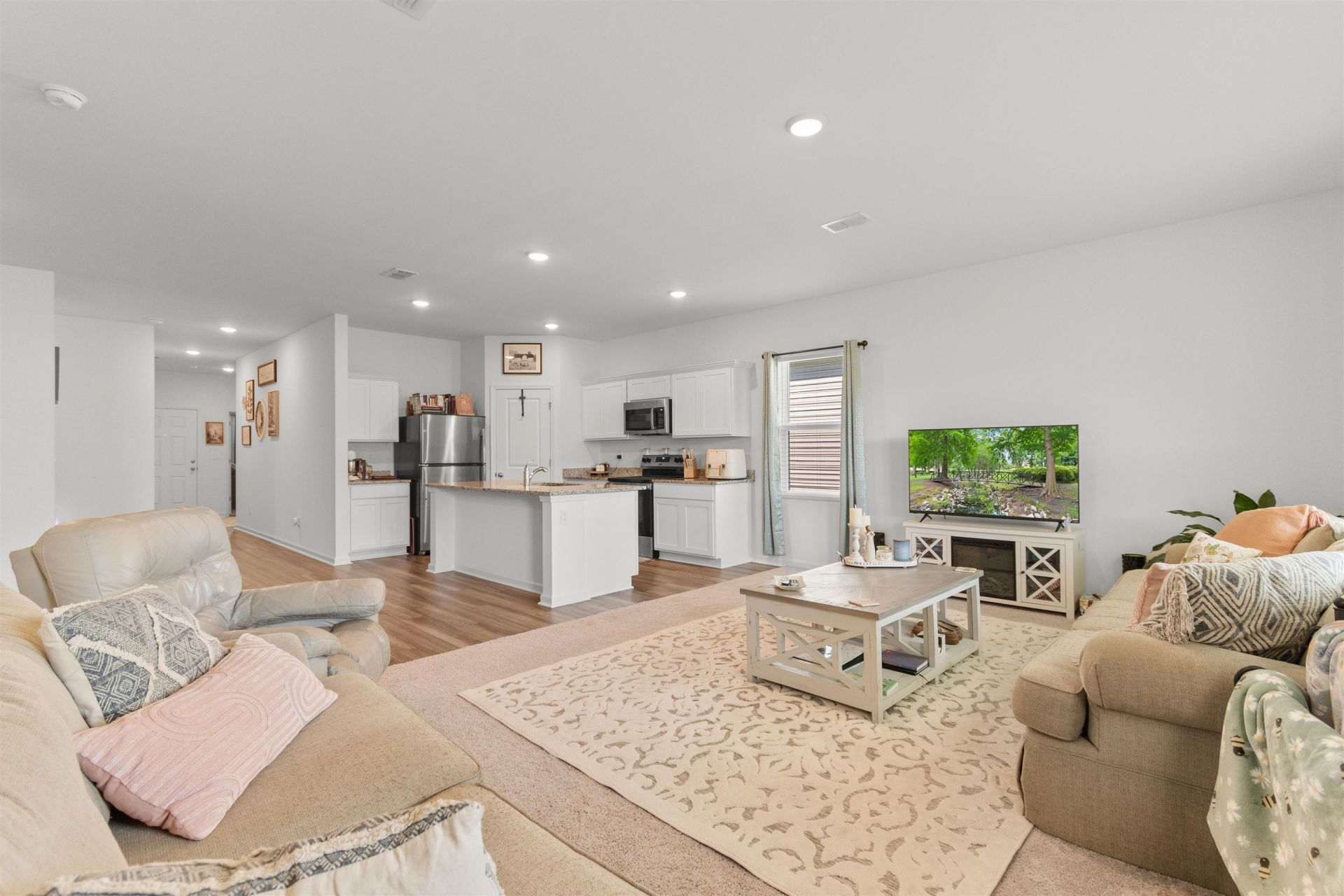620 Muster Field Ct.  Photo 11
