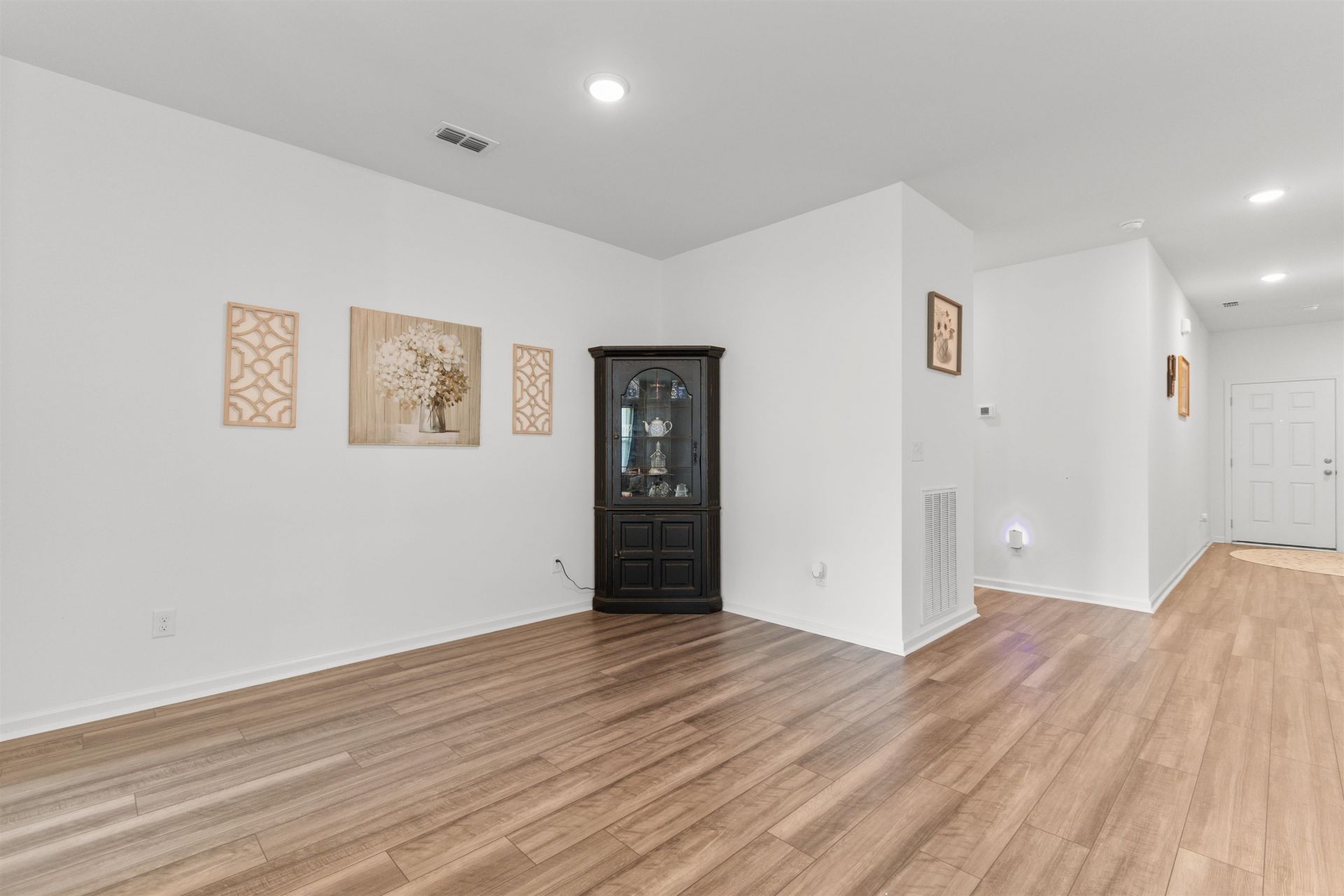 620 Muster Field Ct.  Photo 13