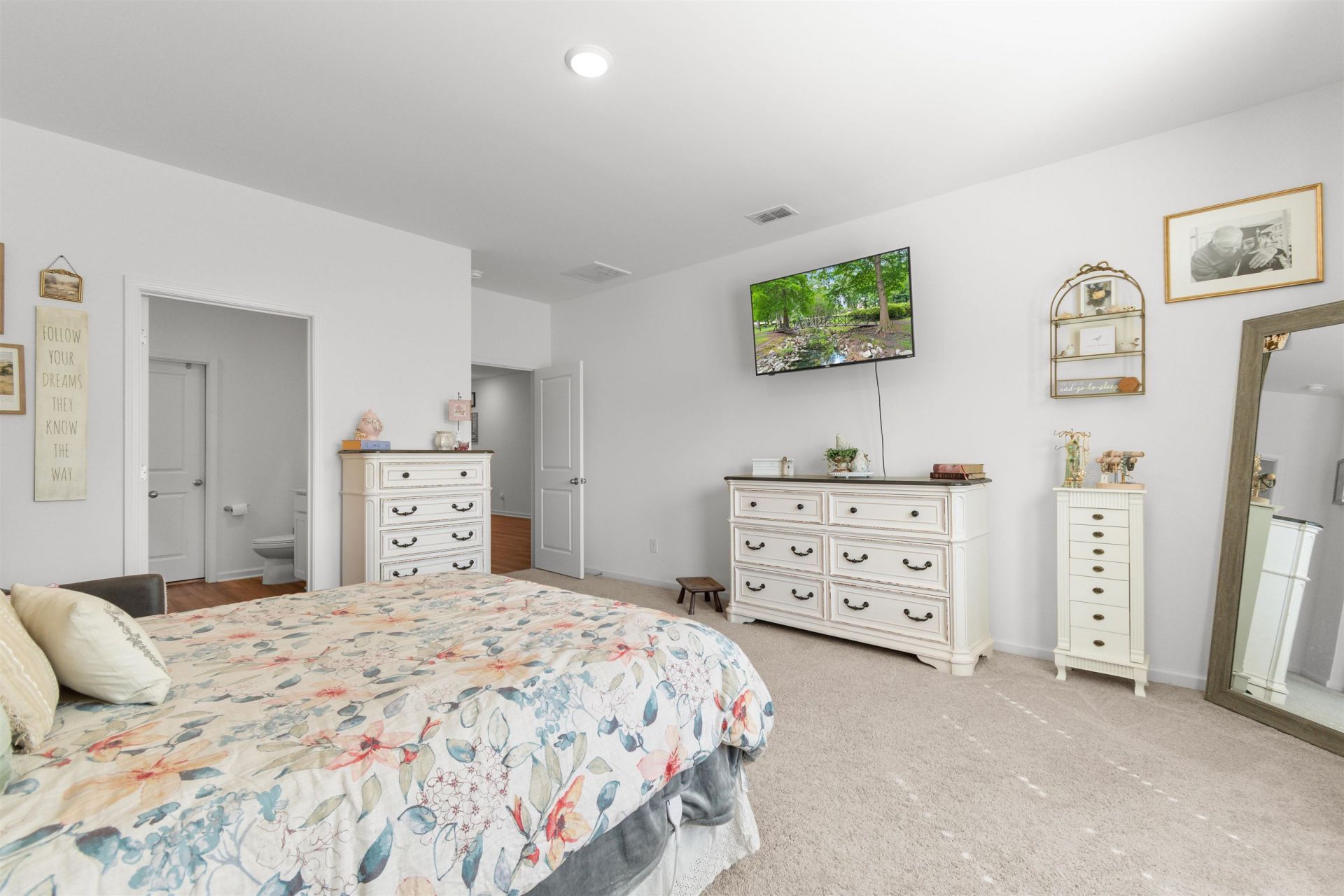 620 Muster Field Ct.  Photo 16