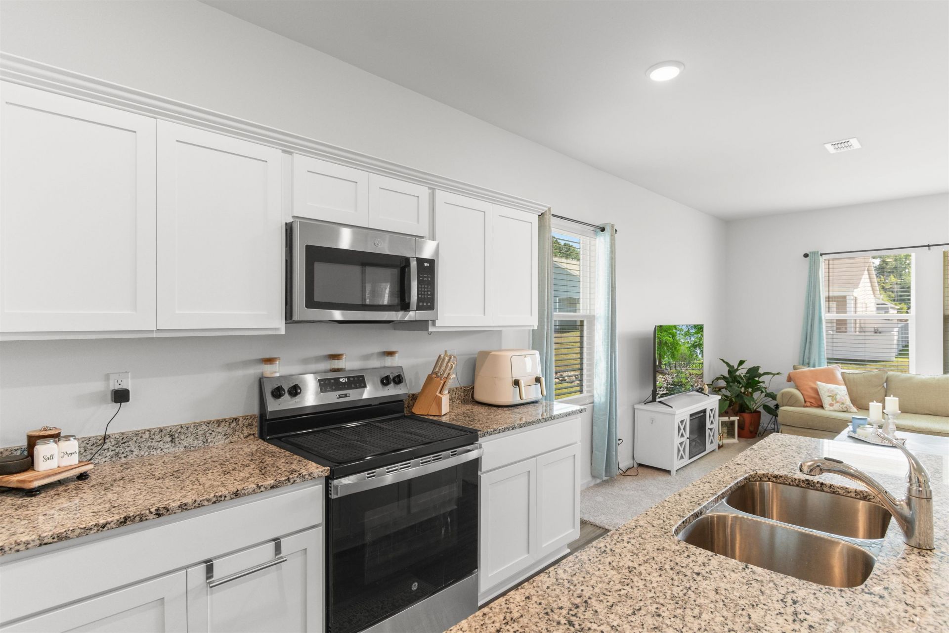 620 Muster Field Ct.  Photo 5
