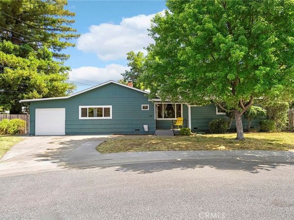 886 Lynn Lane, Chico, CA 95926