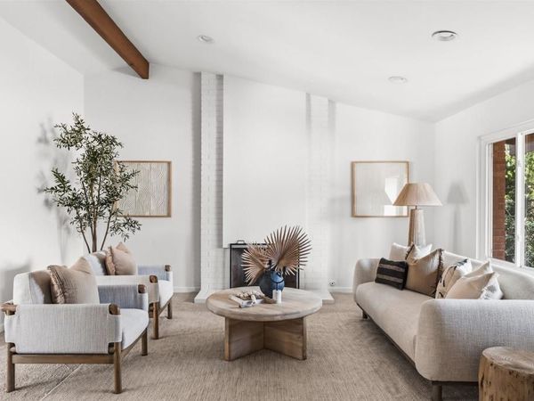 818 Crest Drive, Encinitas, CA 92024
