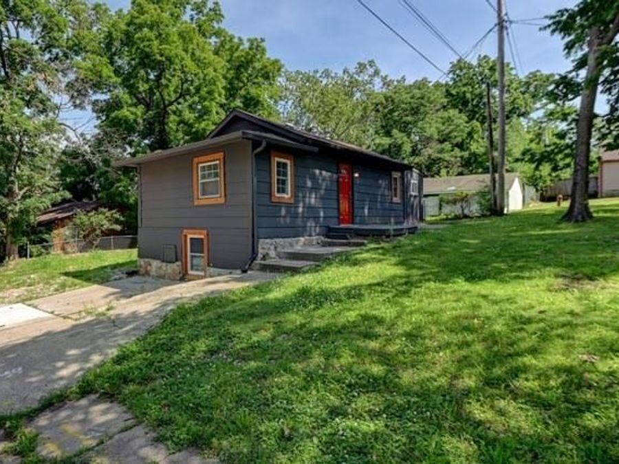 Property Image 32