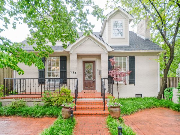 134 Robins St., Tupelo, MS 38804