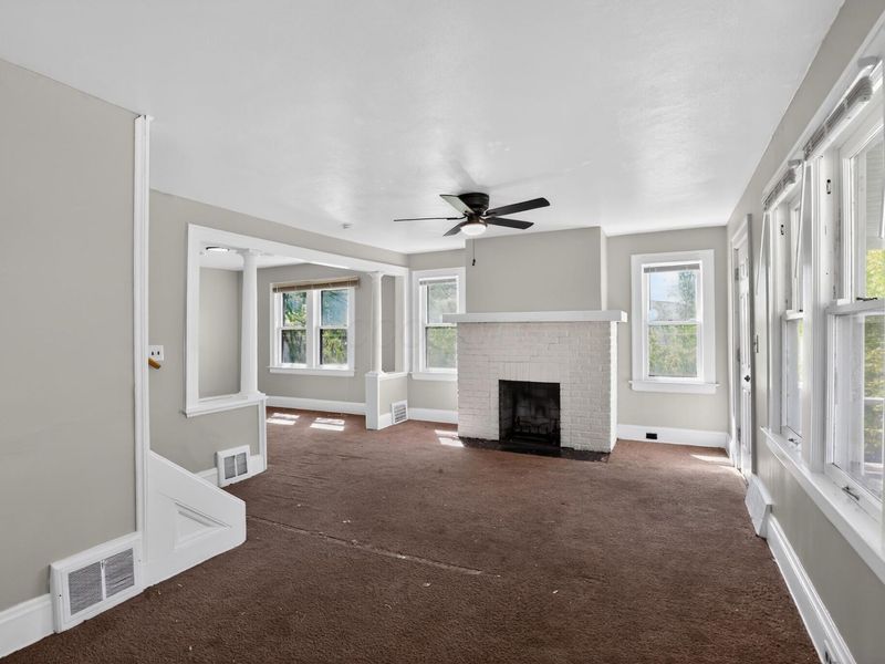 1537 E 214th Street , Euclid, OH 44117 Photo 5