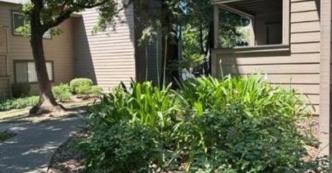 3715 Tallyho Dr #32, Unit 32, Sacramento, CA 95826 Photo