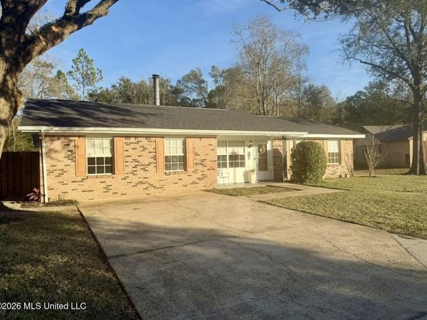 1111 Leigh Street, Long Beach, MS 39560