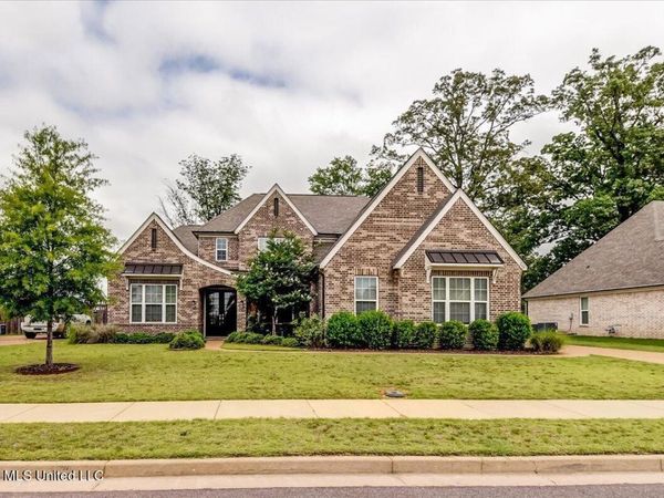 244 Crossroads Boulevard, Hernando, MS 38632