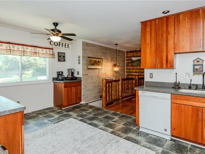 5798 Redbird Court, Riverside, OH 45431 Photo 18