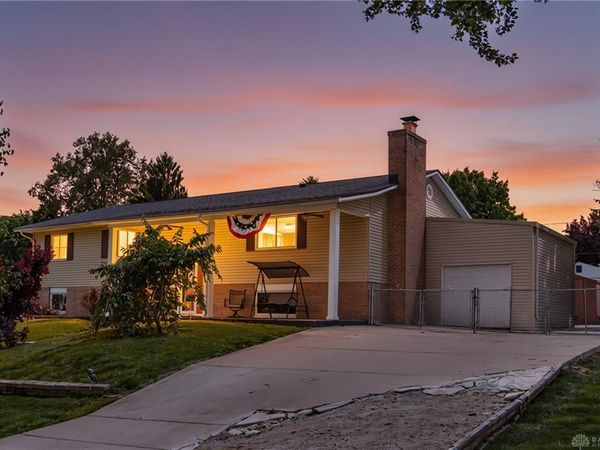 5798 Redbird Court, Riverside, OH 45431