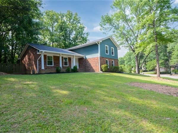 140 Ansley Court, Roswell, GA 30076