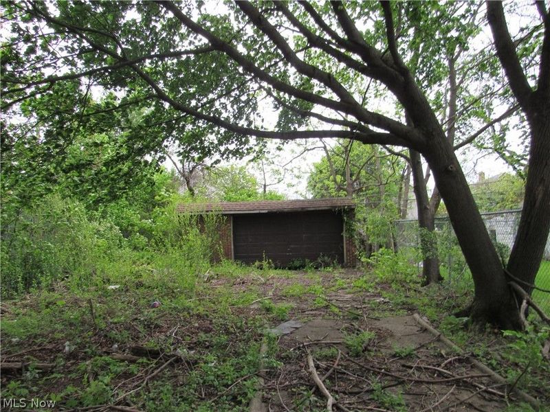 4149 E 139th Street, Cleveland, OH 44105 Photo 16