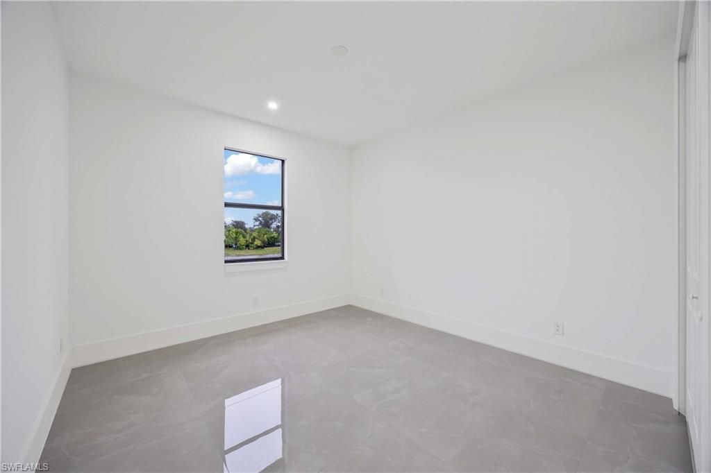 3908 Sunset Rd , Lehigh Acres, FL 33971 Photo