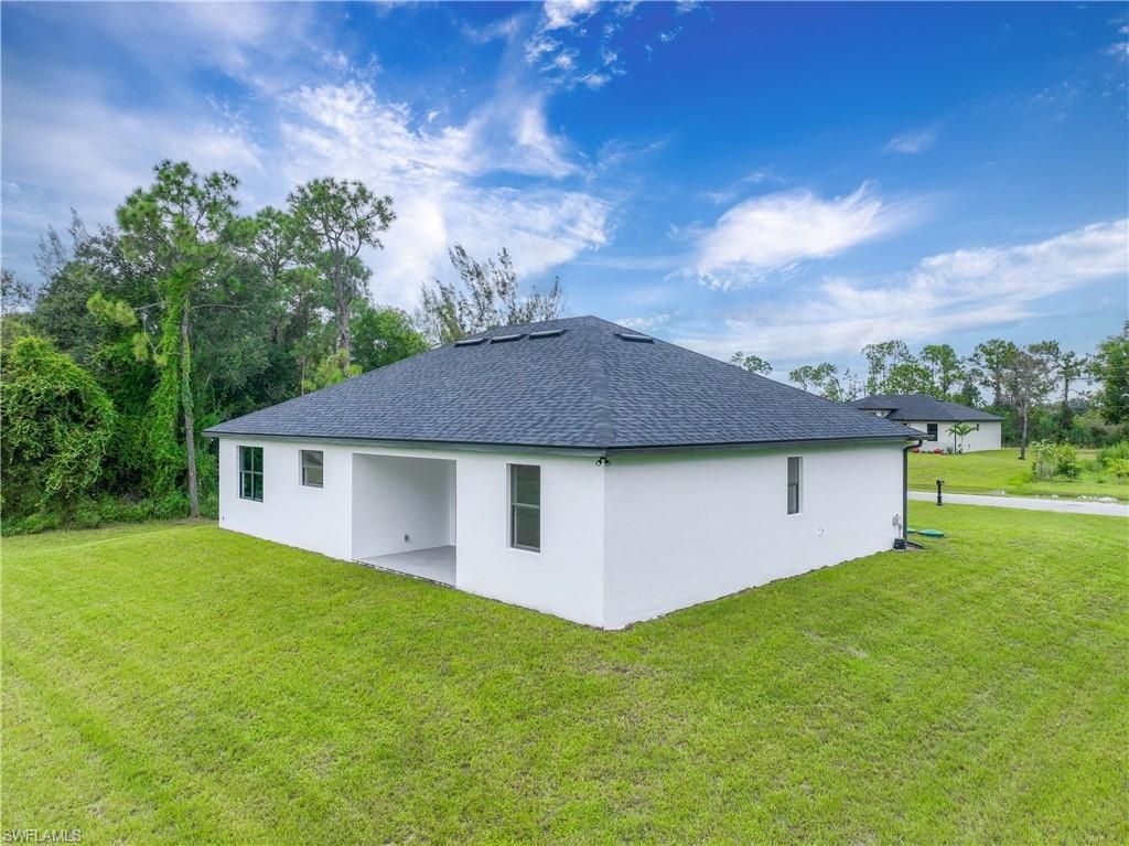 3908 Sunset Rd , Lehigh Acres, FL 33971 Photo