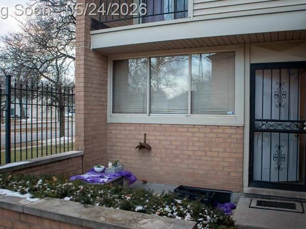 1011 Trevor Place, Detroit, MI 48207