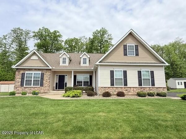 201 Long Run Road, Drums, PA 18222