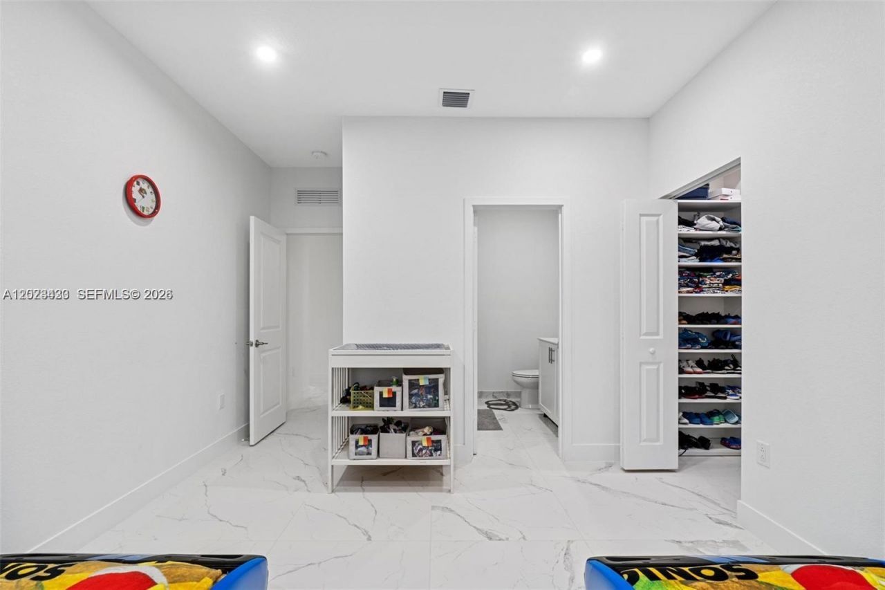 13305 SW 190th Ter , Unit 13305, Miami, FL 33177 Photo