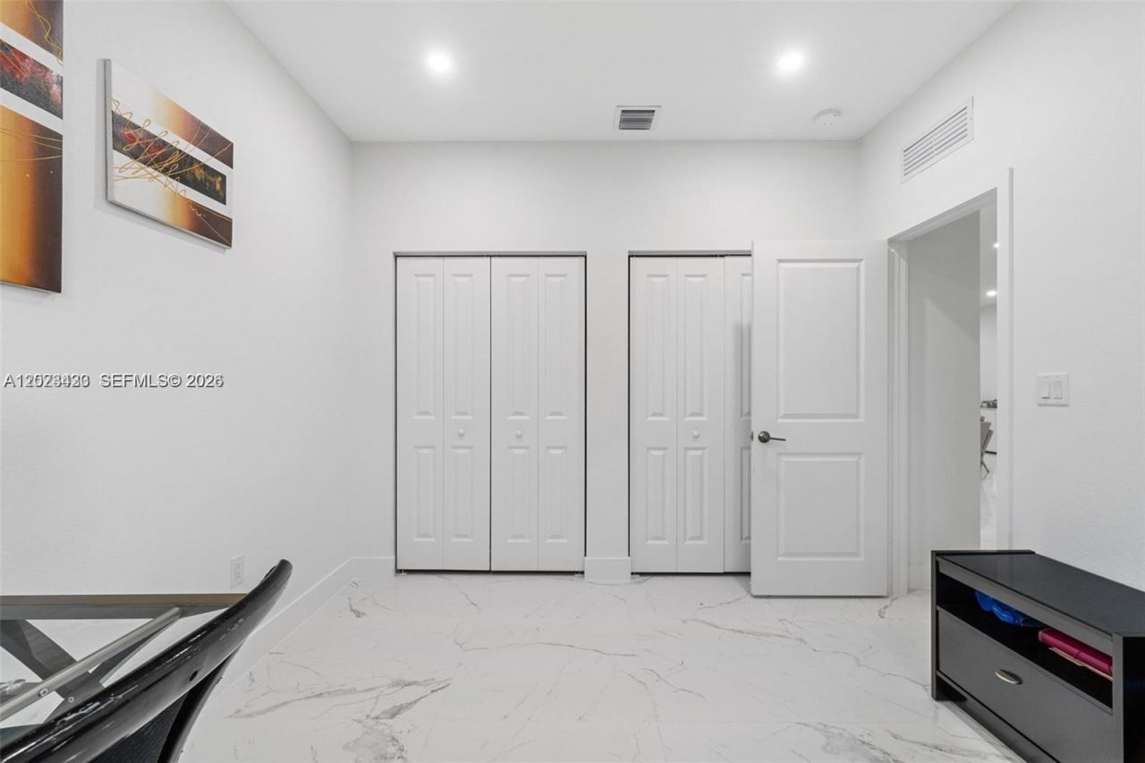 13305 SW 190th Ter , Unit 13305, Miami, FL 33177 Photo