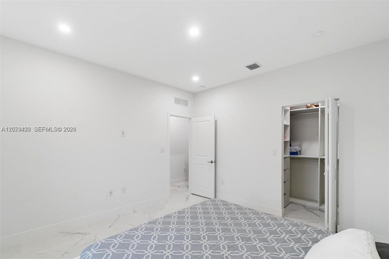 13305 SW 190th Ter , Unit 13305, Miami, FL 33177 Photo