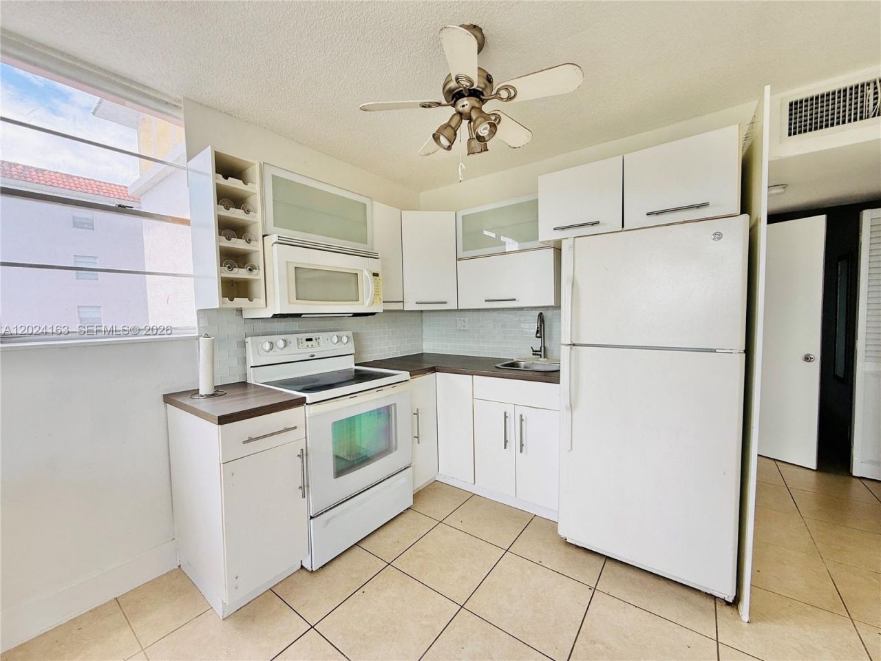 12590 NE 16th Ave , Unit 412, North Miami, FL 33161 Photo