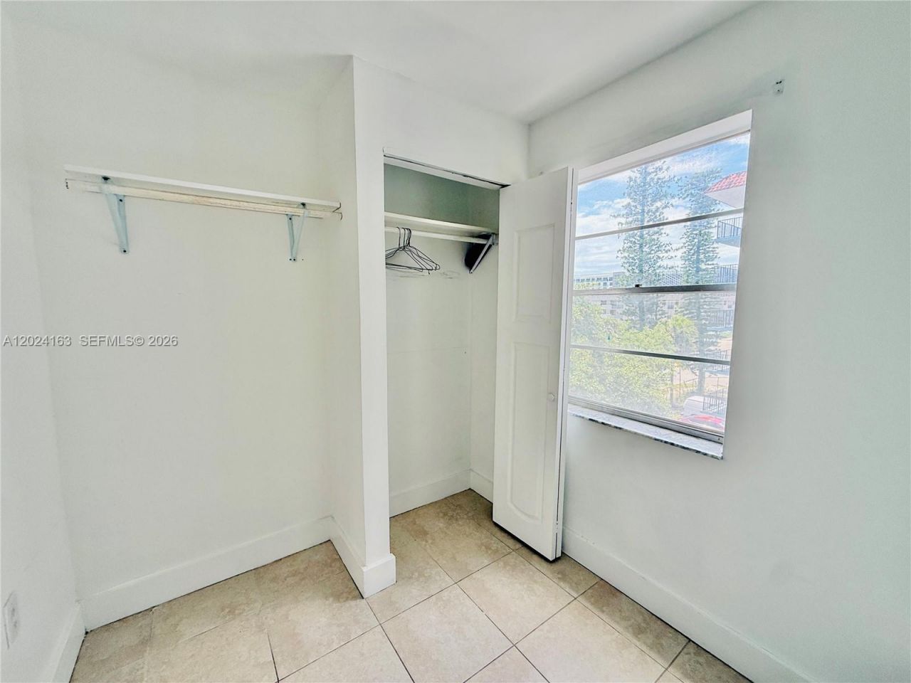 12590 NE 16th Ave , Unit 412, North Miami, FL 33161 Photo