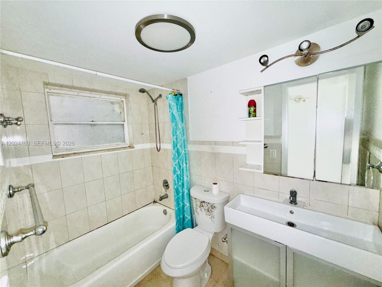 12590 NE 16th Ave , Unit 412, North Miami, FL 33161 Photo