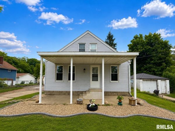 2517 W MAGNOLIA Avenue, West Peoria, IL 61604
