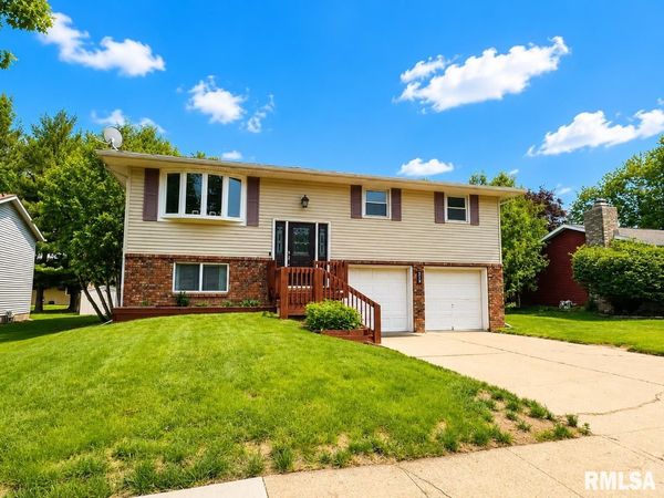 213 N HAZEL Street, Chillicothe, IL 61523