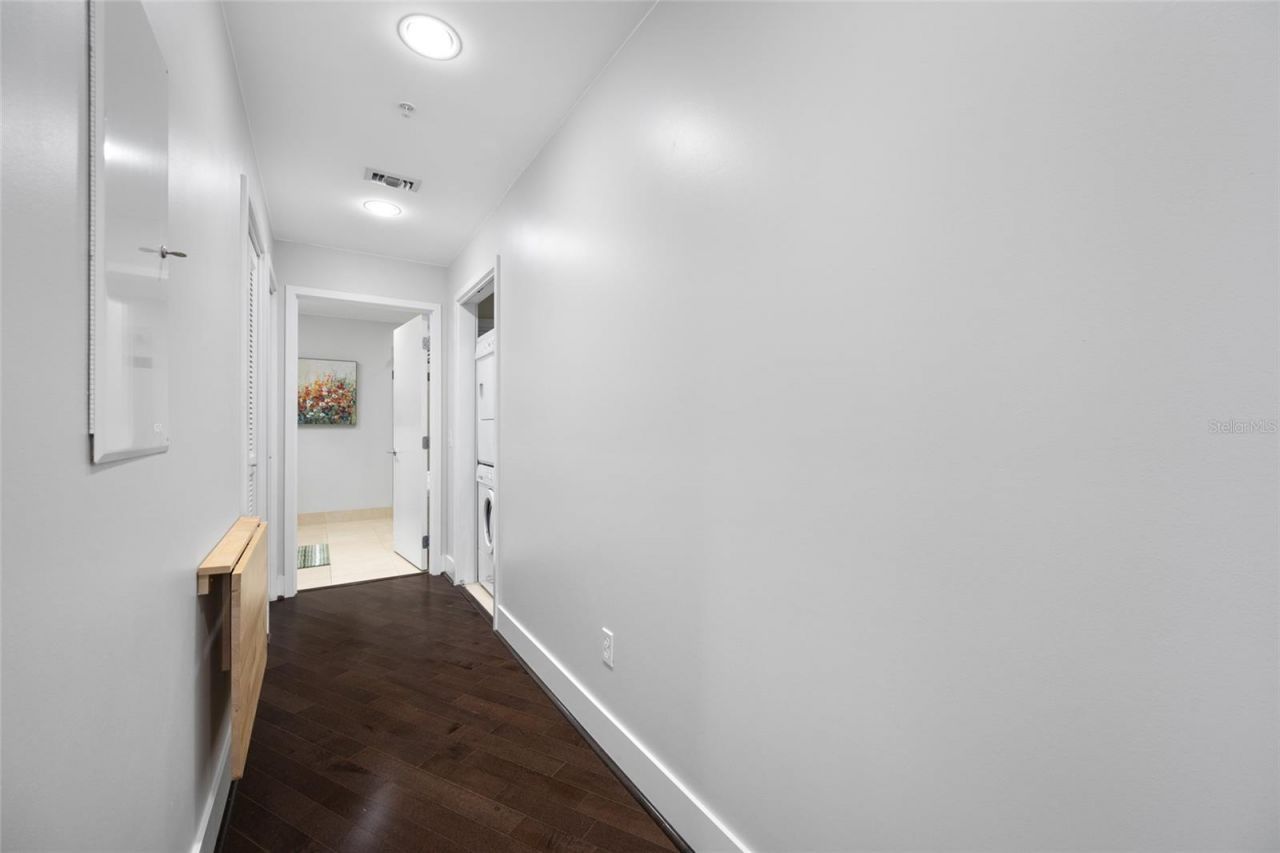 175 1st Street S, Unit 1204, Saint Petersburg, FL 33701 Photo