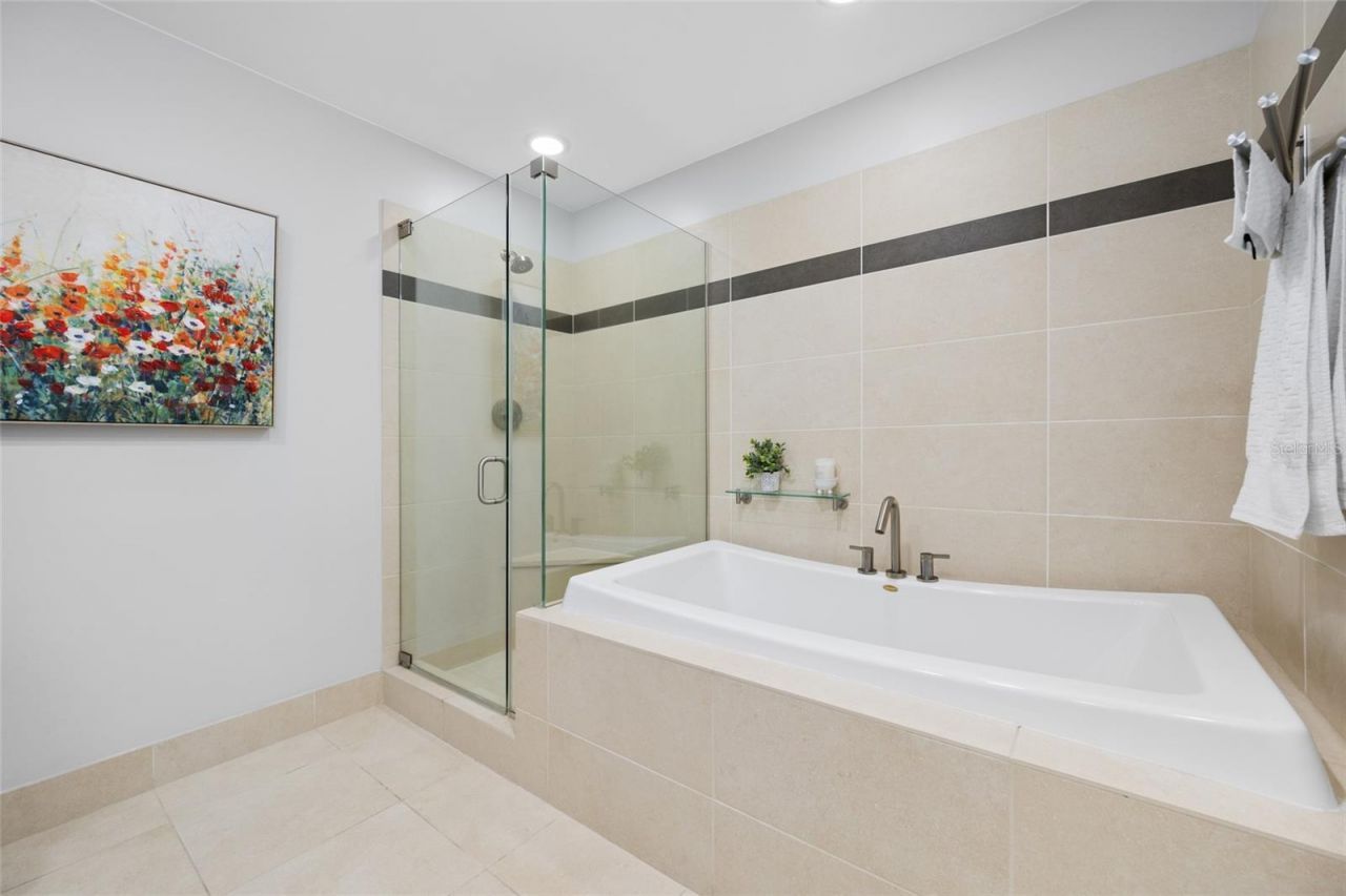175 1st Street S, Unit 1204, Saint Petersburg, FL 33701 Photo