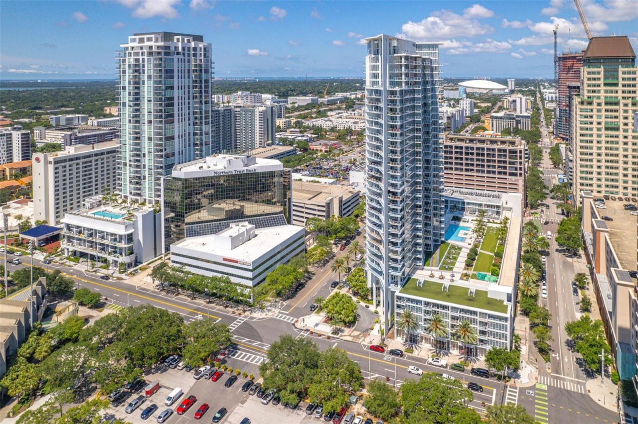 175 1st Street S, Unit 1204, Saint Petersburg, FL 33701 Photo