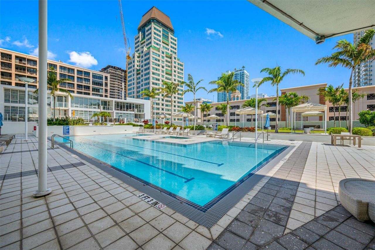 175 1st Street S, Unit 1204, Saint Petersburg, FL 33701 Photo
