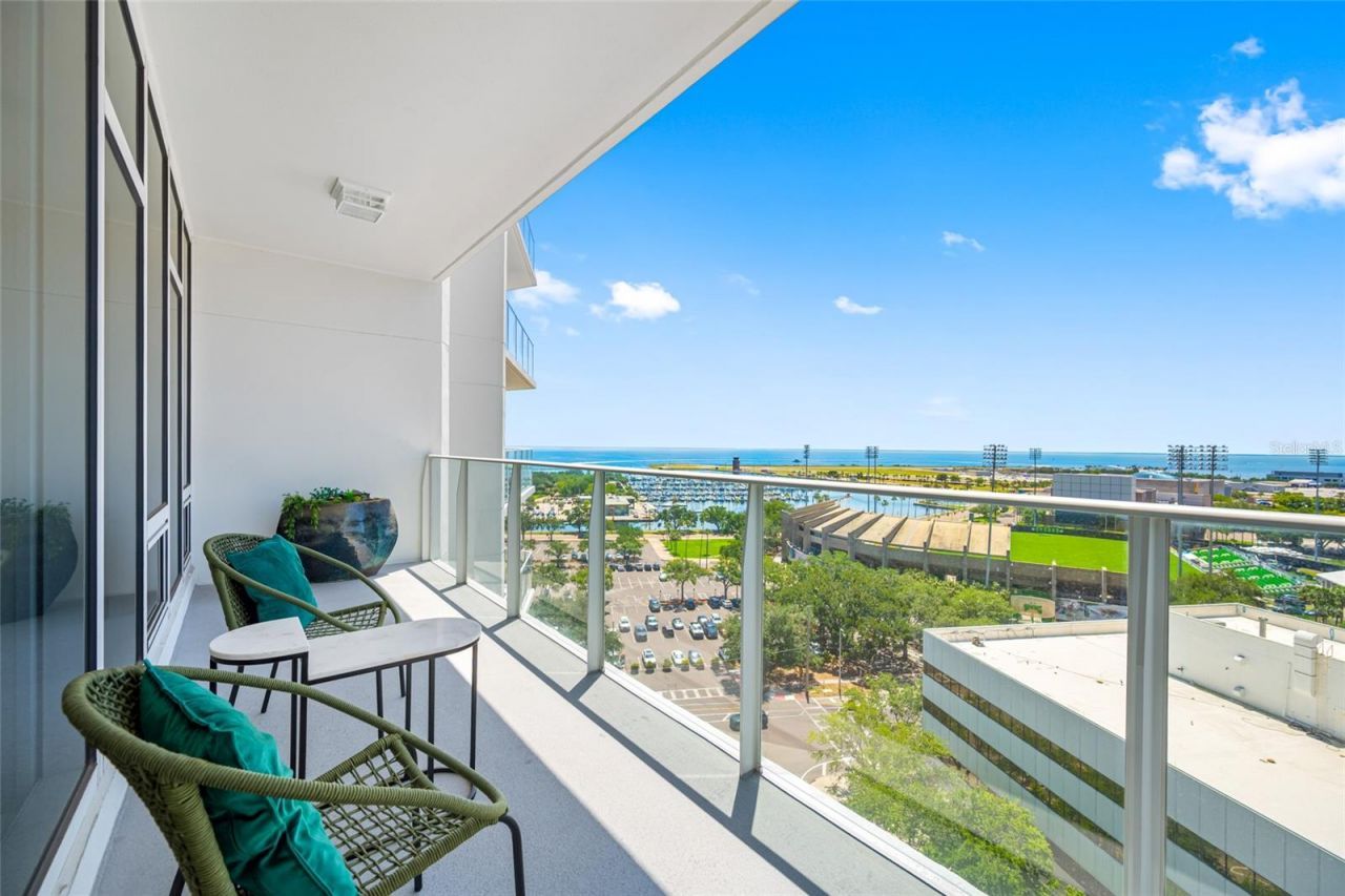 175 1st Street S, Unit 1204, Saint Petersburg, FL 33701 Photo