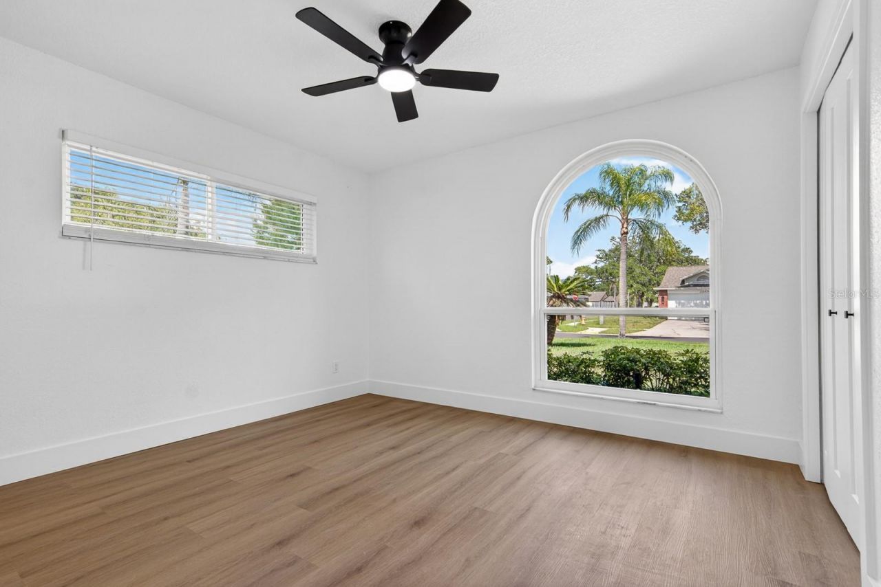 1043 Ridge View Lane , Palm Harbor, FL 34683 Photo