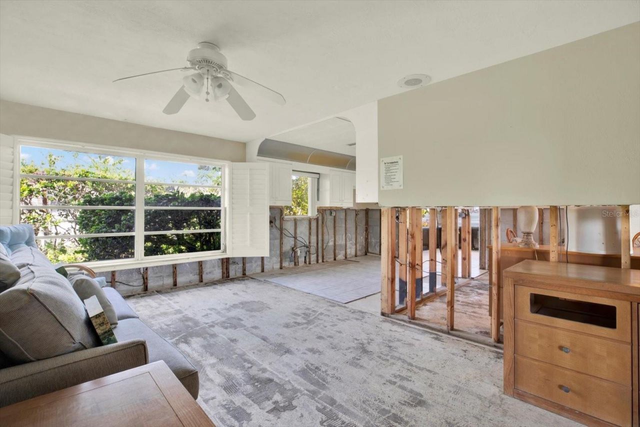 218 Driftwood Lane, Largo, FL 33770 Photo