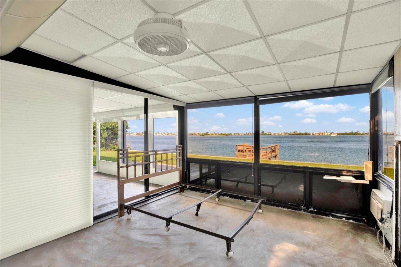 218 Driftwood Lane, Largo, FL 33770 Photo