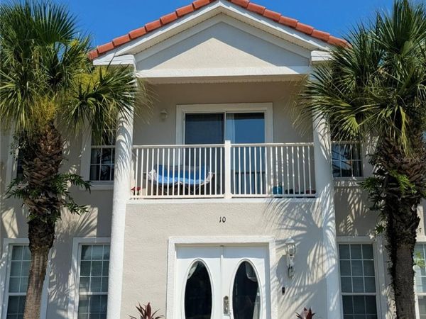 100 PALM HARBOR PARKWAY, Unit 10, PALM COAST, FL 32137
