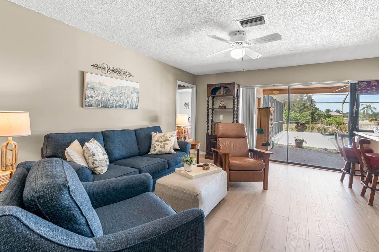736 Flamingo Drive, Apollo Beach, FL 33572 Photo