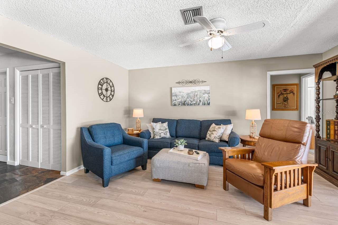 736 Flamingo Drive, Apollo Beach, FL 33572 Photo