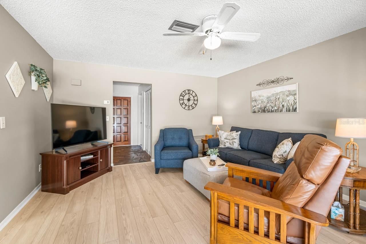 736 Flamingo Drive, Apollo Beach, FL 33572 Photo