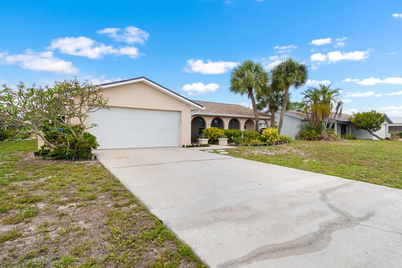 736 Flamingo Drive, Apollo Beach, FL 33572 Photo