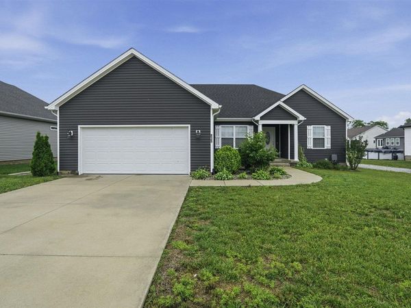 835 China Tree Way , Bowling Green, KY 42101